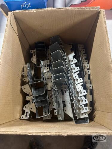 Box of 2x4 / 2x6 hanger brackets