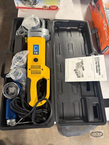 Portable electric pipe threader kit