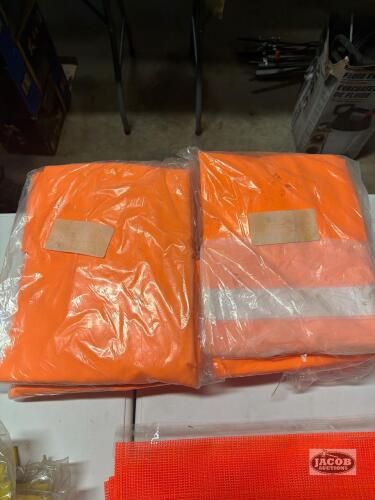 6 pair water proof safety pants