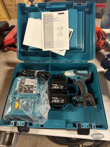 Makita cordless impact wrench kit 1/2 inch drive
