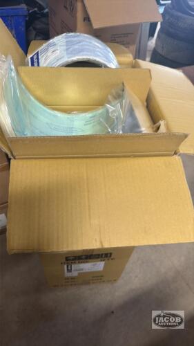 2 boxes of face sheilds , 140 per box