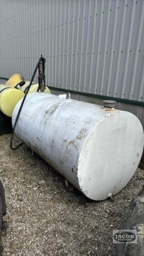 250GAL DIESEL FUEL TANK WITH HAND PUMP
