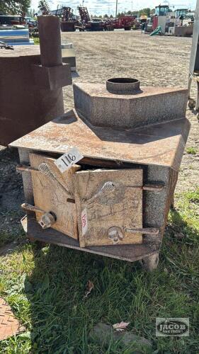 OLD WOODSTOVE