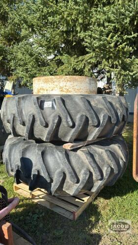 20.8-38 DUALS ON 18IN RIMS WITH HARDWARE