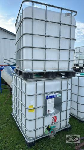 (2) 1000 LITRE TOTES