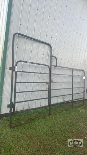 11FT X 5FT STEEL GATE WITH WALK THROUGH MAN GATE