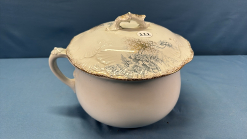 China Chamber Pot with Mismatched Lid