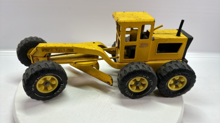 Tonka Road Grader -17in Long