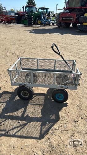 WIRE MESH CART WITH COLLASIBLE SIDES