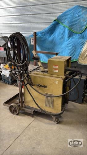 HOBART 600 VOLT WELDER