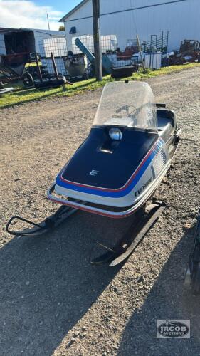 NOT RUNNING: EVINRUDE SKIMMER 400 SNOWMOBILE