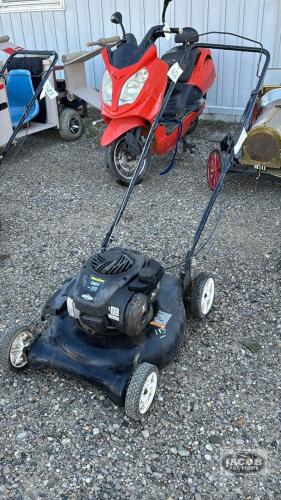 POULAN LAWN MOWER WITH B&S 125CC MOTOR