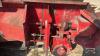 NEW HOLLAND 185 TANDEM MANURE SPREADER - 16
