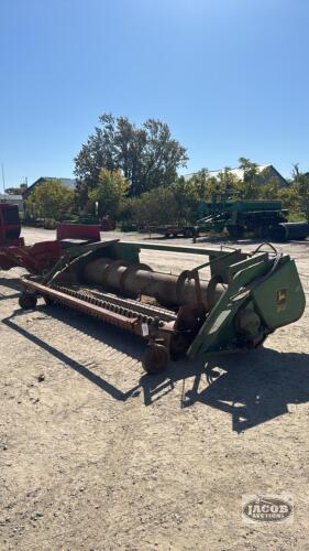 JOHN DEERE 213 12FT PICKUP HEAD