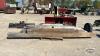 LOT OF USED WOODEN POSTS AND BEAMS - 3