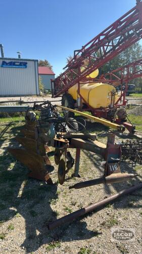 OVERUM C598 5 FURROW SEMI MOUNT PLOW