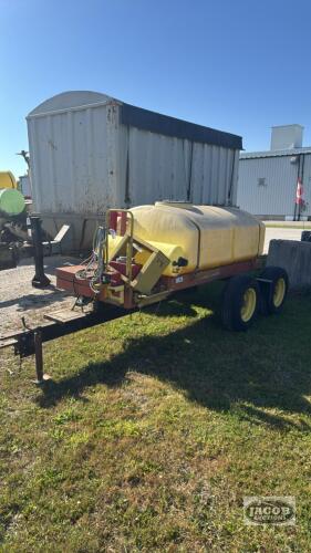 PRECISION 500 GALLON TANDEM NURSE TANK