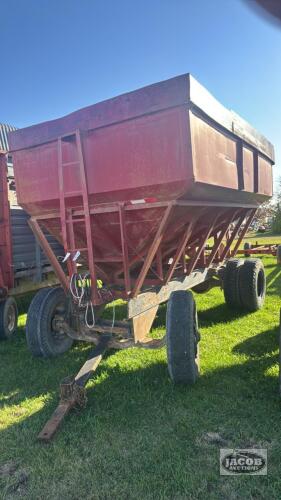 APPROX. 350BU GRAVITY WAGON