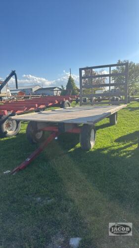 17FT X 8FT FLAT RACK HAY WAGON