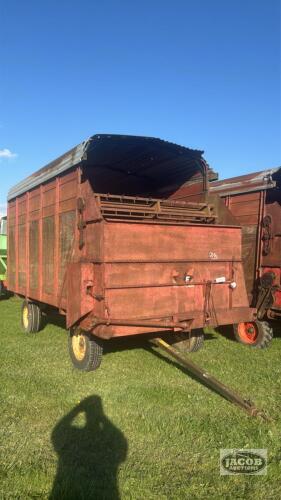 AS IS: MASSEY FERGUSON 14FT FORAGE WAGON