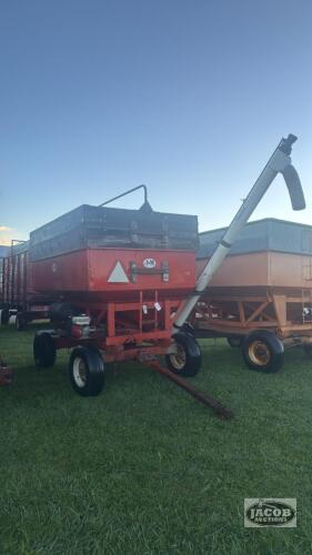 J&M 250BU GRAVITY WAGON WITH HYDRAULIC AUGER