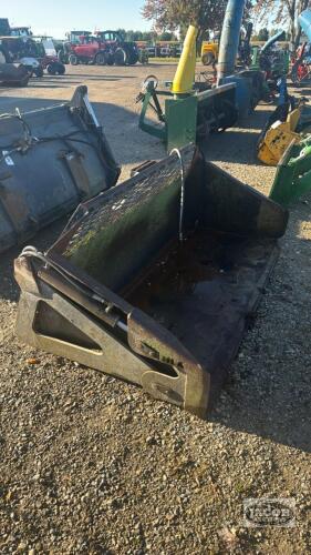 HLA 77IN HIGH DUMP BUCKET