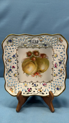 7in Bavarian Plate with Fruit Motif