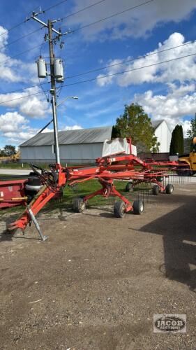 KUHN GA-7922 DOUBLE ROTARY HAY RAKE