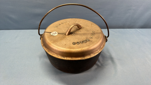 Cast Iron Dutch Oven