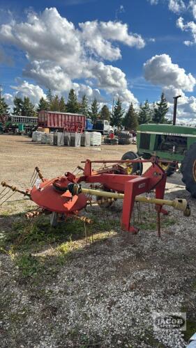 NEW HOLLAND 254 3PTH HAY TEDDER