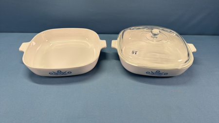 2 Corning Ware Casserole Dishes -Only 1 Lid