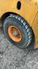 SEE NOTE: MOBILIFT GAS FORKLIFT - 10
