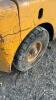 SEE NOTE: MOBILIFT GAS FORKLIFT - 11