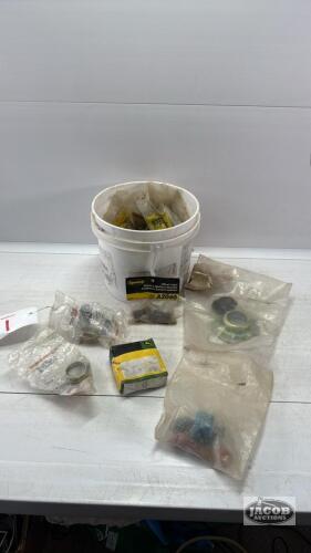 ASSORTMENT OF BEARINGS, OFFSET LINKS, BEARING CAPS, ETC