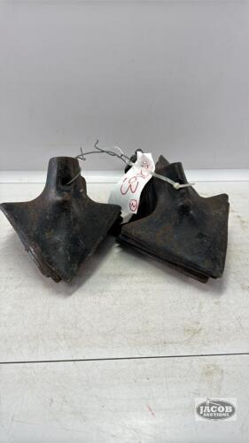 (17) CULTIVATOR TEETH