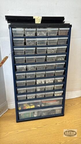 (49) COMPARTMENT PLASTIC STORAGE CONTAINER