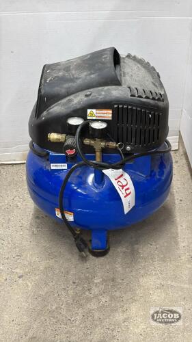 POWERFIST 6 GALLON PANCAKE AIR COMPRESSOR