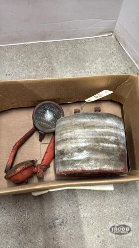 McCORMICK SUPER W4 LIGHTS AND BELT PULLEY
