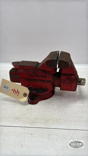 3.5IN SWIVAL BENCH VISE