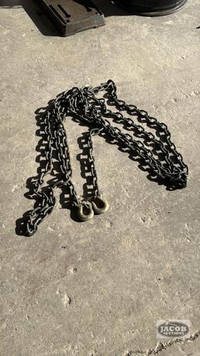 23FT 3/8IN CHAIN WITH (2) GRAB HOOKS