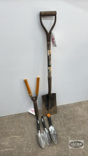 SPADE GRASS TRIMMER AND (3) POTTING TOOLS