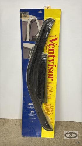 NEW VENT VISORS OFF A 99-05 F-250 OR F-350 EXTENDED CAB