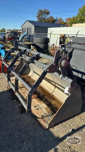 MILLER 8.5FT GRAPPLE BUCKET