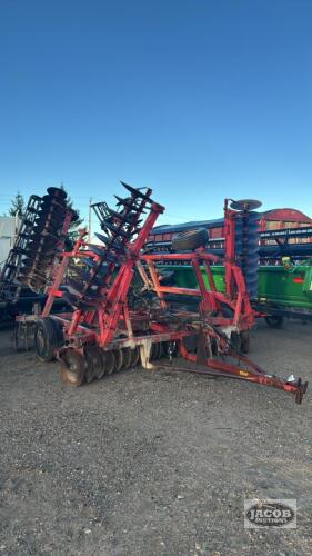 MASSEY FERGUSON 820 24FT DISC