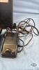SINGER FEATHERLITE SEWING MACHINE IN CARRYING CASE - 7