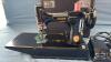SINGER FEATHERLITE SEWING MACHINE IN CARRYING CASE - 3