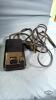 SINGER FEATHERLITE SEWING MACHINE IN CARRYING CASE - 6