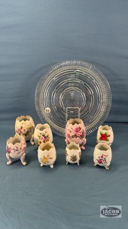 (8) FOOTED VASES RANGING FROM 3IN TO 5IN