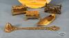 BRASS LOT ON 10IN BAYFIELD SOUVENIR PLATE - 2