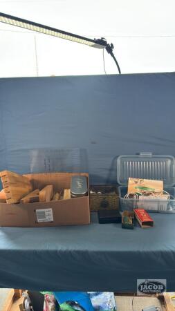 QUILTING AND SEWING LOT